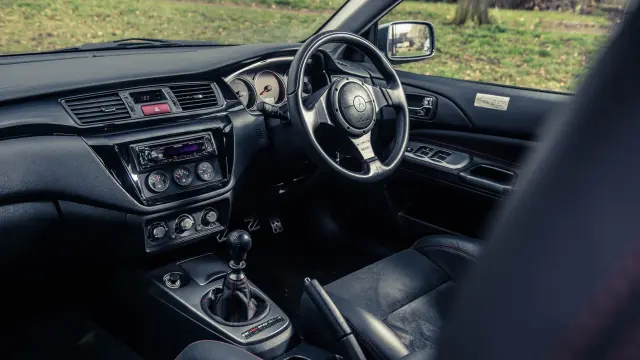 Mitsubishi Lancer Evolution IX MR