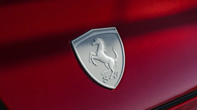 Ferrari 12Cilindri Manuale