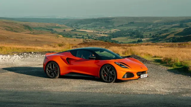 Lotus Emira 420 Sport.