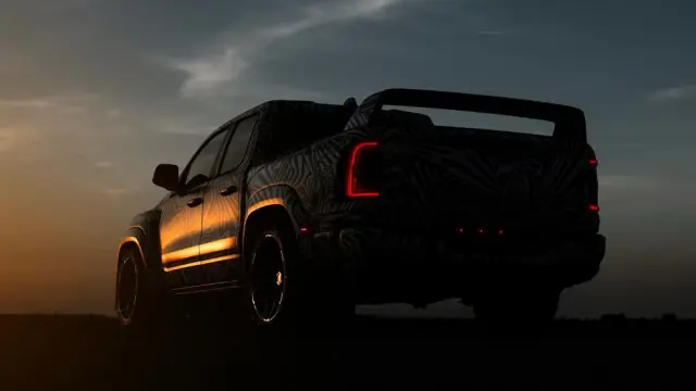 Hennessey Maximus Rumble Bee SRT