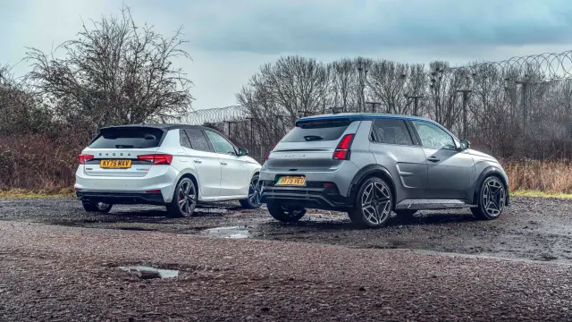 Alpine A290 vs Skoda Fabia 130