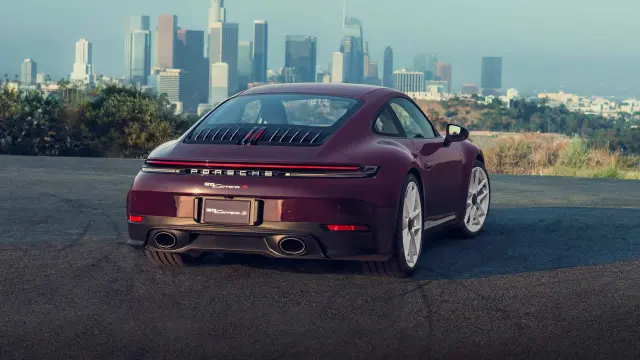Porsche 911 Carrera S con paquete MT
