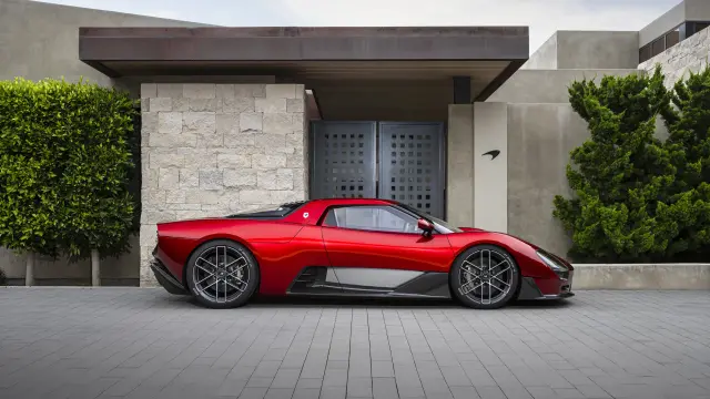 McLaren McL 6GT