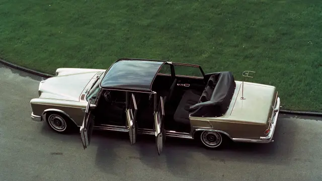 Mercedes-Benz 600 Pullman Landaulet (W100)