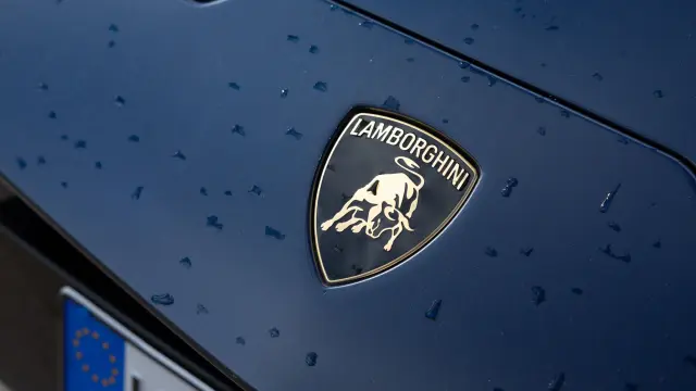 Lamborghini Temerario vs Porsche 911 Turbo S