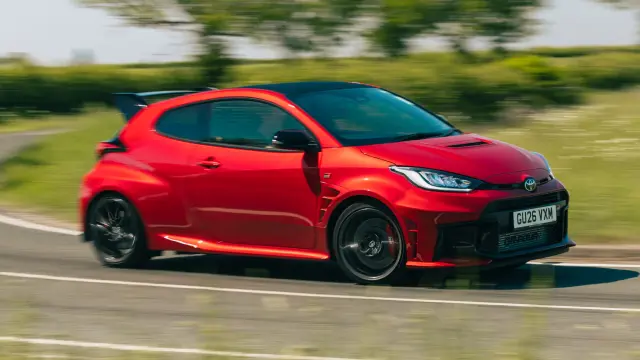 Volkswagen Golf GTI Edition 50 vs Toyota GR Yaris Aero Pack
