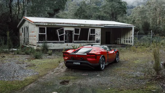 Prueba del Ferrari 849 Testarossa en las 99 curvas de Tasmania
