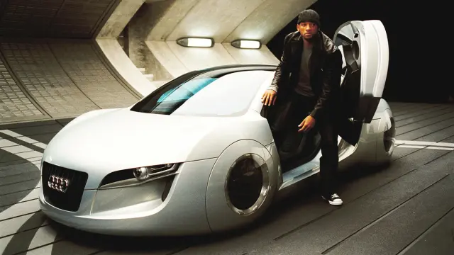 Fotograma de la película 'Yo, robot', con Will Smith y el Audi RSQ concept.
