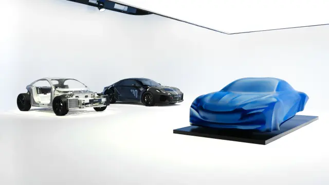 Escultura del Alpine A110 eléctrico