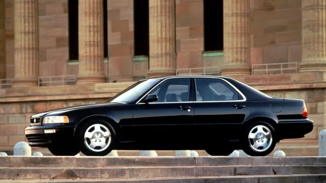 Honda Legend.
