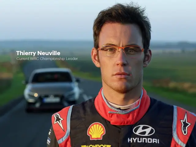 Thierry Neuville, ¡a saco con el Hyundai i30 Fastback N!