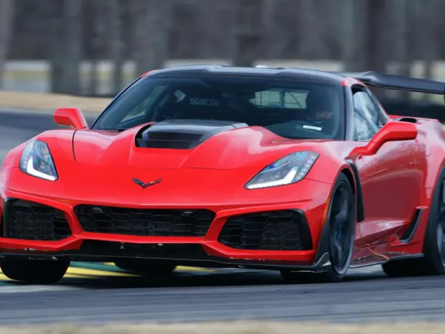 Corvette ZR1 en el VIR