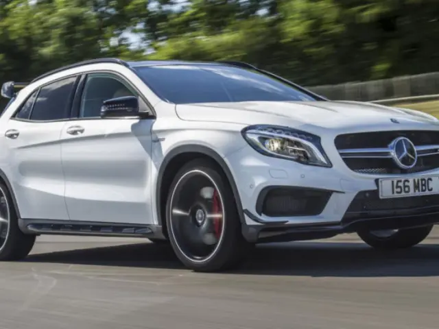 Mercedes se lleva buena parte de los puestos de este listado.