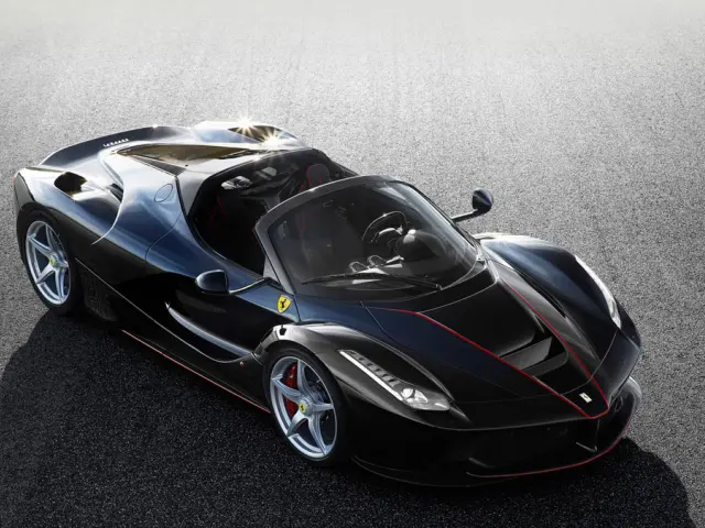 Ferrari LaFerrari Aperta