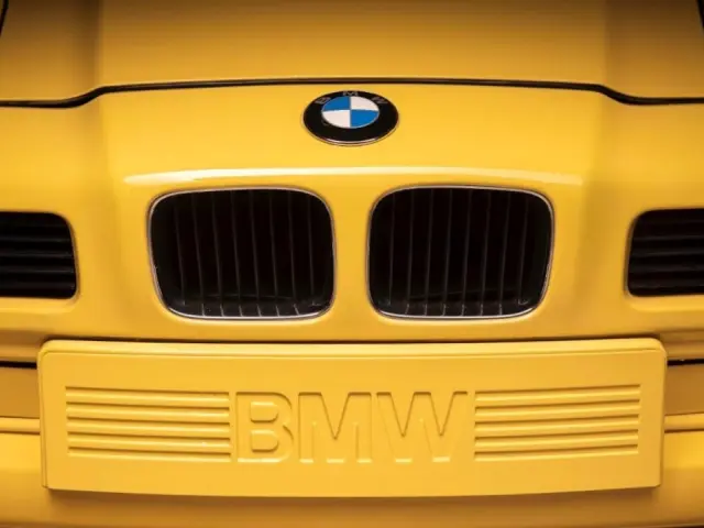 Individual - 1995 BMW 850CSi Euro-Spec - EAG BMW Collection All-Star!