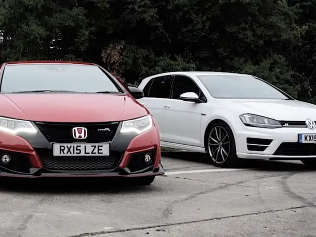 VÍDEO: ¡Pie a fondo! Honda Civic Type R vs Vpkswagen Golf R, ¿cuál de los dos gana?