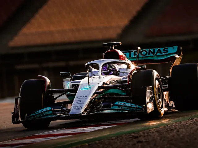 Lewis Hamilton, Mercedes-AMG. Test de F1 2022 en Barcelona.