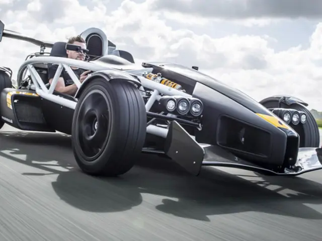 El Ariel Atom es el más rápido... Y hasta 'asequible'.