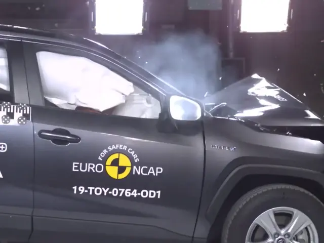 VÍDEO: ¿Es seguro el Toyota RAV4 2019? Te lo enseñamos