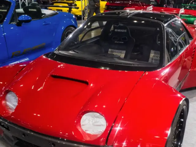 Autozam AZ-1