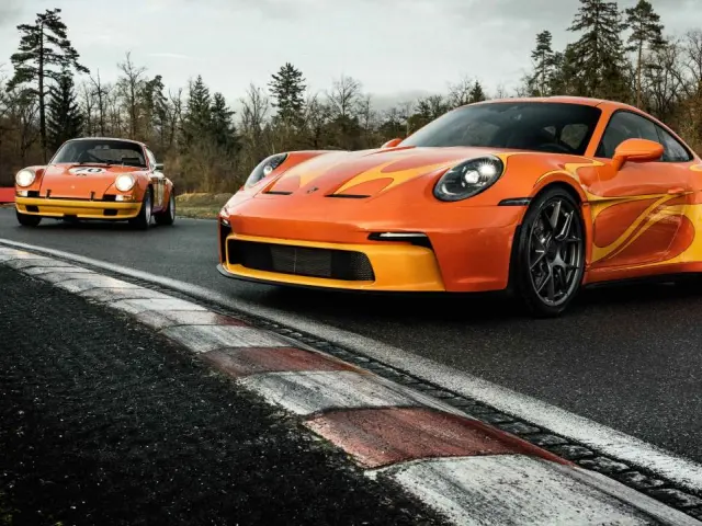 Porsche 911 ST Camel GT Challenge