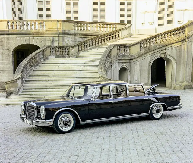 Mercedes-Benz 600 Pullman Landaulet (W100)