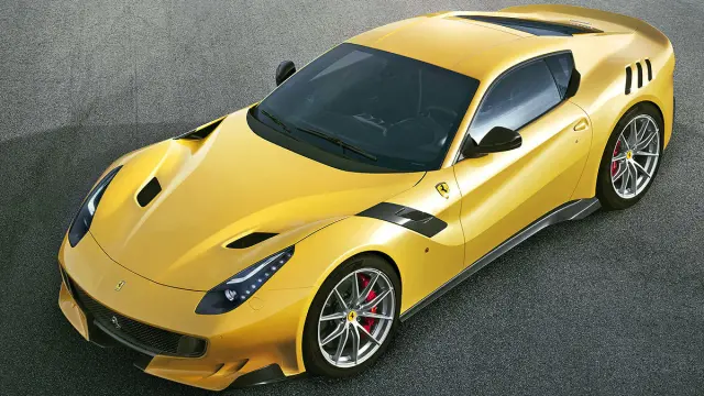 Ferrari F12 tdf cenital