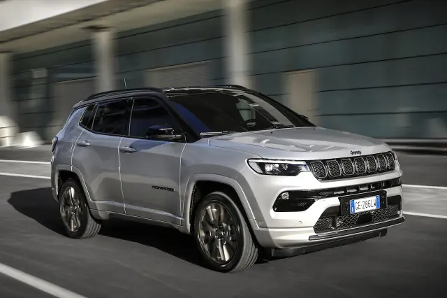 Jeep Compass.