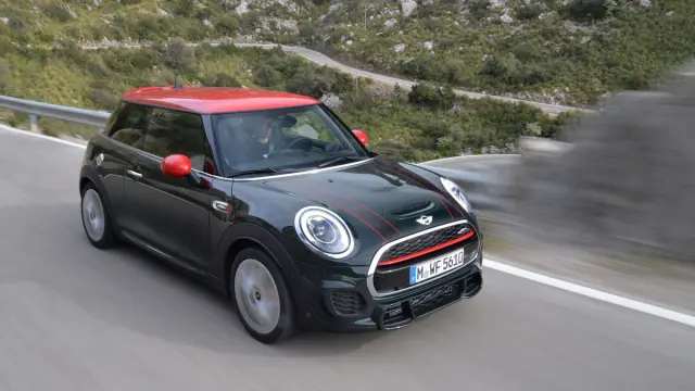 Mini John Cooper Works 2015 cenital