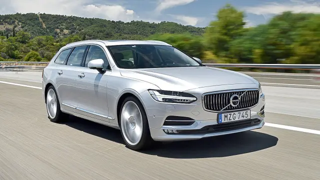 Prueba: Volvo V90 2016 lateral faros
