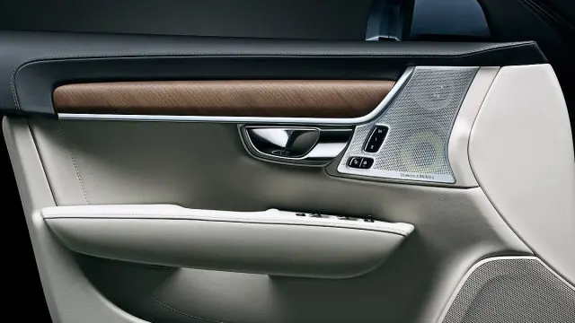 Volvo S90 2016 12