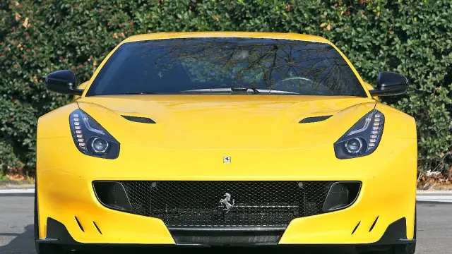 Ferrari F12 tdf morro