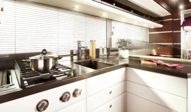Ketterer Continental Motorhome interior 11