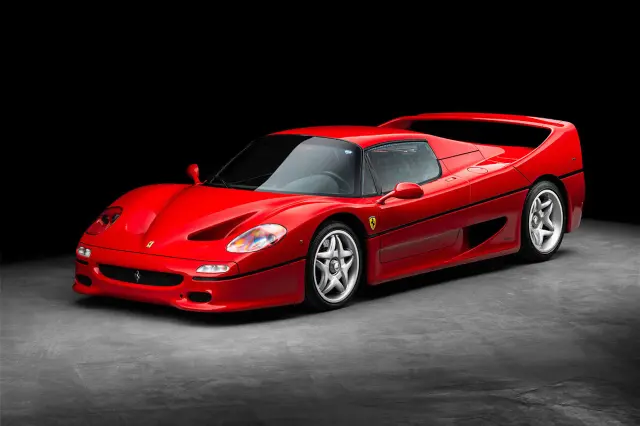 Ferrari F50.