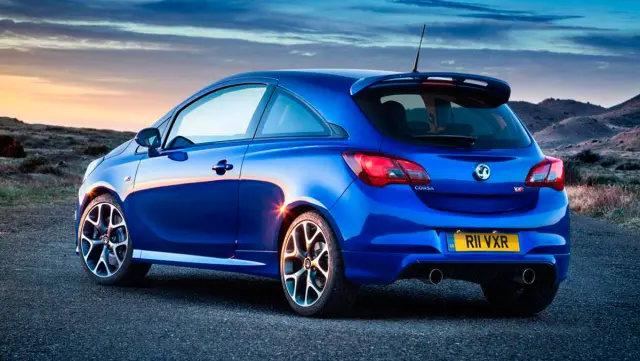 Opel Corsa OPC 2015 trasera