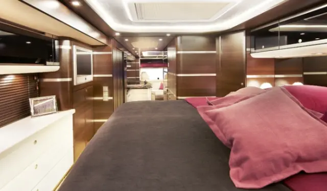 Ketterer Continental Motorhome interior 8