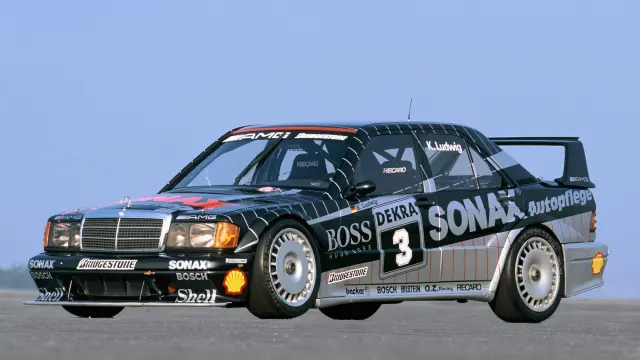 El Mercedes 190 E 2.5 16 Evolution II del DTM de Klaus Ludwig
