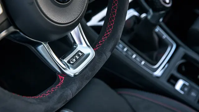 VW Golf GTI Clubsport S volante
