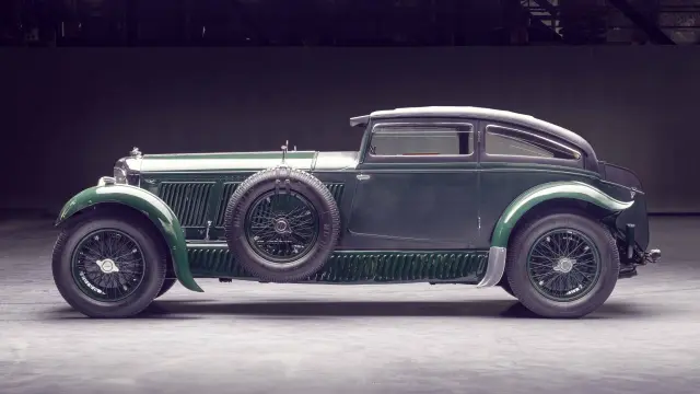 'Blue Train': ni es azul, ni es un tren. Es el Bentley Coupé carrozado por Gurney Nutting para celebrar la victoria