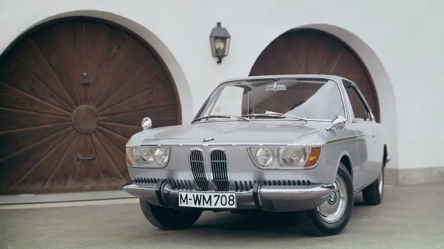BMW 2000.