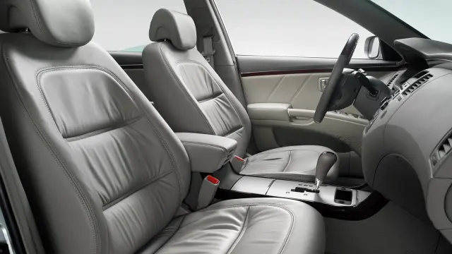 Hyundai Grandeur.