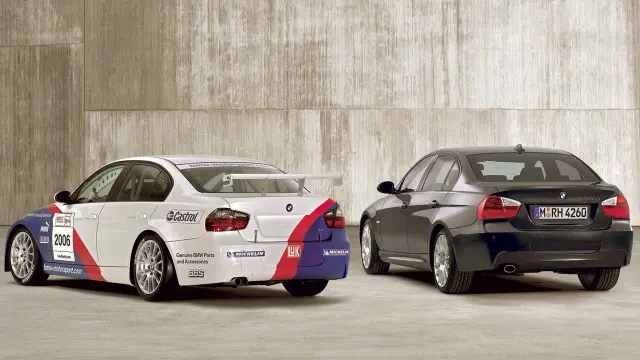 BMW 320si.