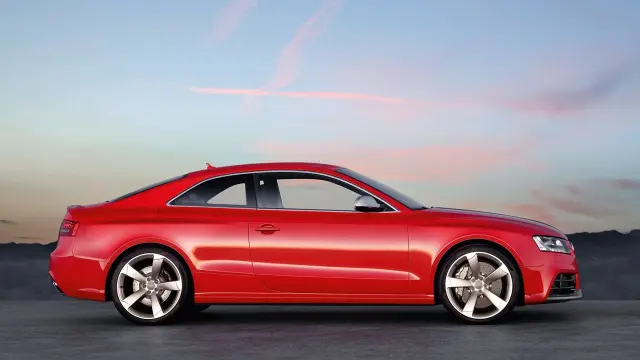 Audi RS5 V8 4.2 FSI.