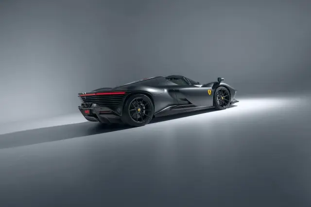 Ferrari Daytona SP3 de Novitec