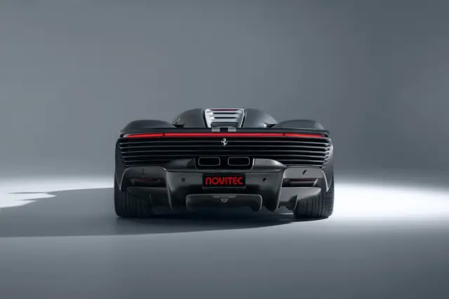 Ferrari Daytona SP3 de Novitec