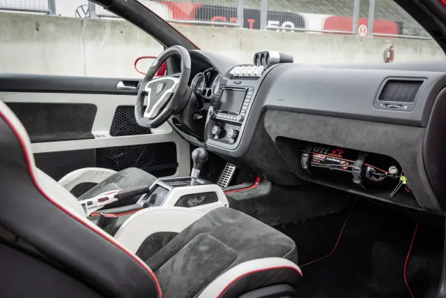 Prueba del Volkswagen Golf GTI W12-650
