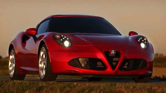 Alfa Romeo 4C.