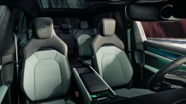 Porsche Cayenne S Electric 2026