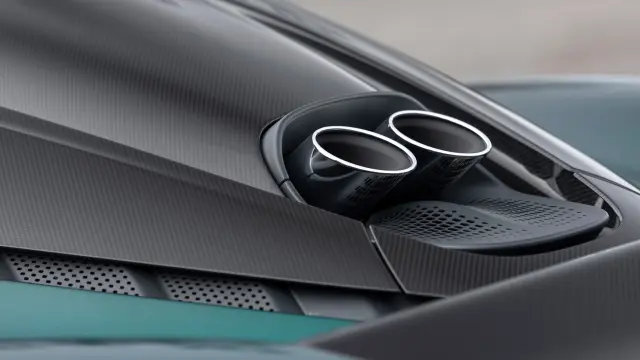 Prueba del Aston Martin Valhalla