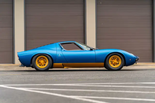Lamborghini Miura SV a la venta con 1.516 kilómetros